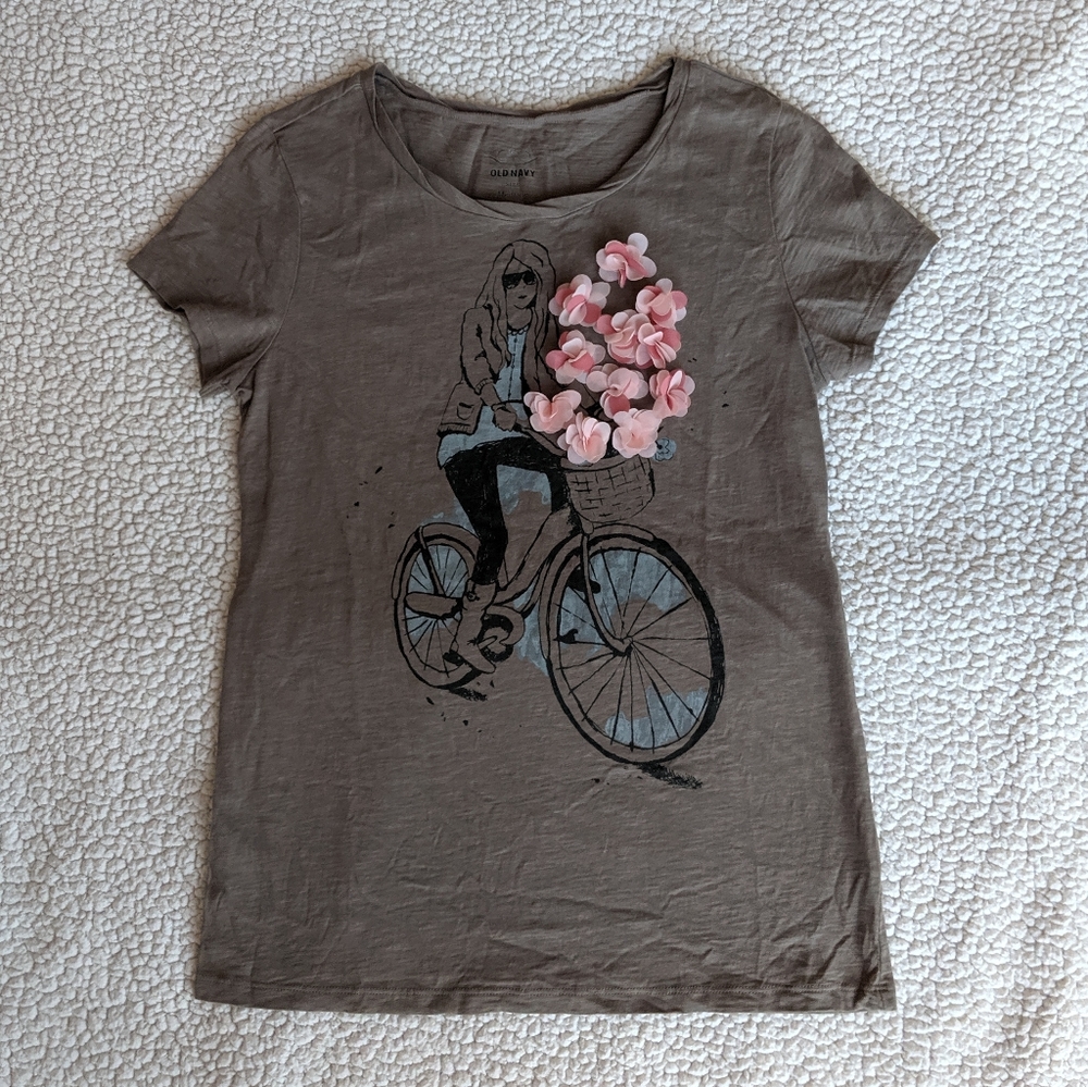 Old Navy 100% cotton graphic tee (size M)
